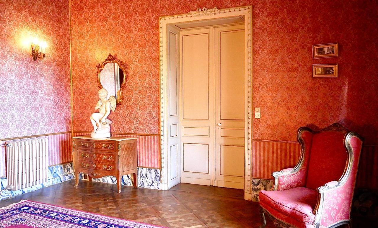 Chateau De Walmath Saint-Laurent-les-Églises المظهر الخارجي الصورة